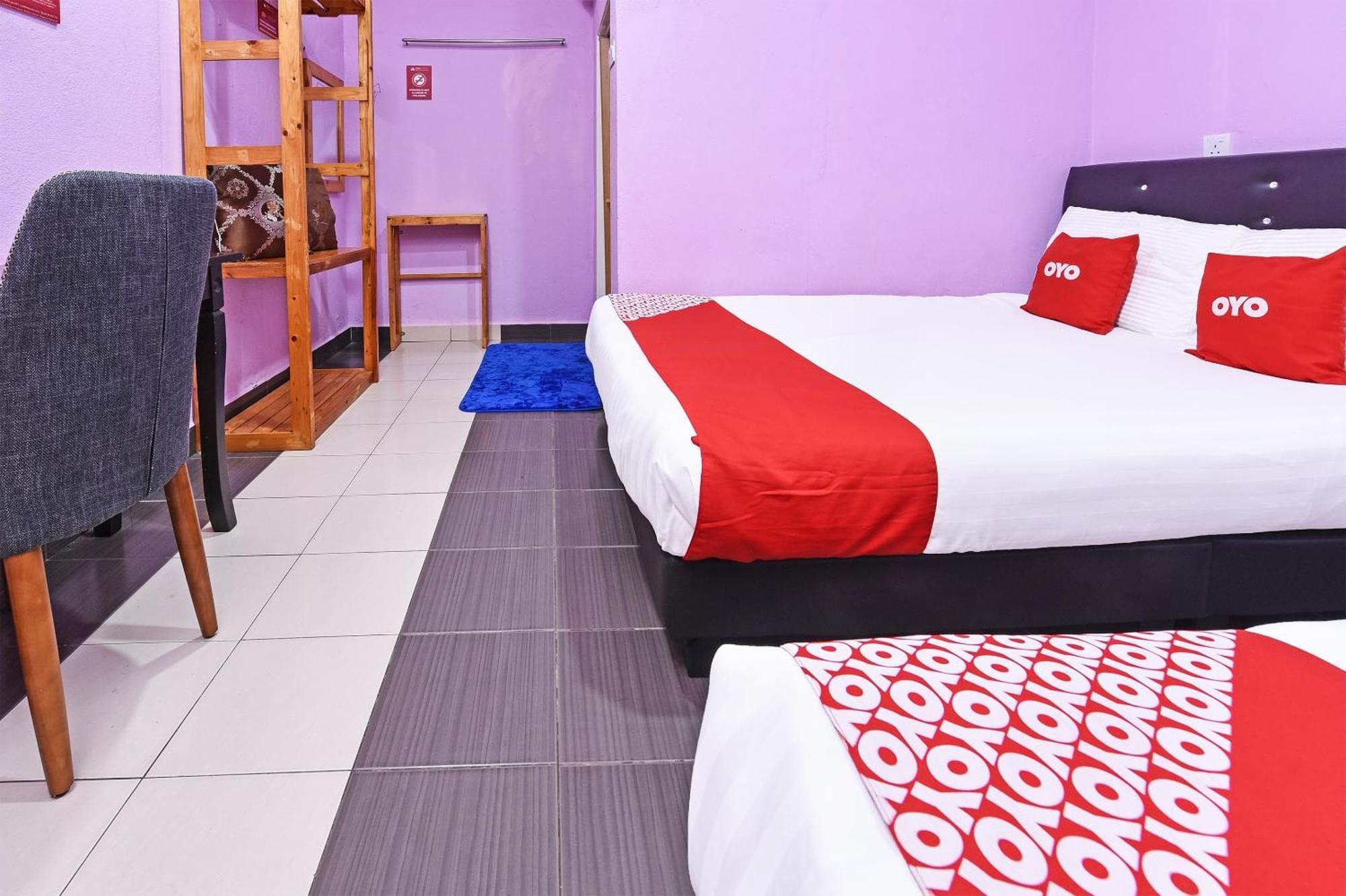 Oyo 90561 Awan Biru Motel Pantai Cenang  Exterior foto