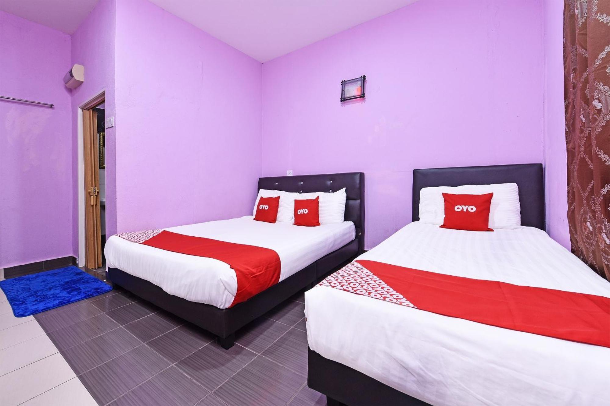 Oyo 90561 Awan Biru Motel Pantai Cenang  Exterior foto